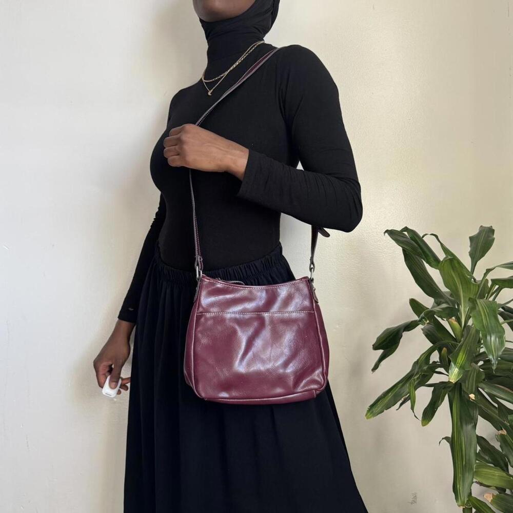 Y2K Deep Plum Easy Spirit Crossbody‎ Bag